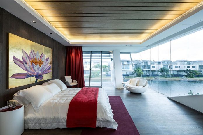 ultramodern-mistral-villa-singapore-designed-mercurio-design-lab-22
