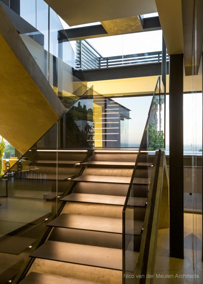 concrete-house-masterpiece-nico-van-der-meulen-architects-m-square-lifestyle-design-10