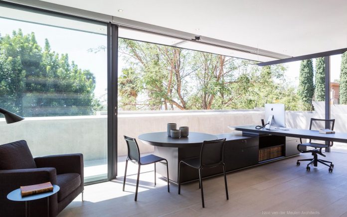 concrete-house-masterpiece-nico-van-der-meulen-architects-m-square-lifestyle-design-31