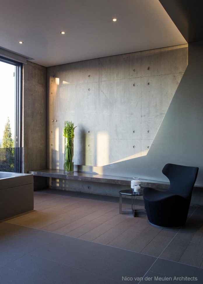 concrete-house-masterpiece-nico-van-der-meulen-architects-m-square-lifestyle-design-38