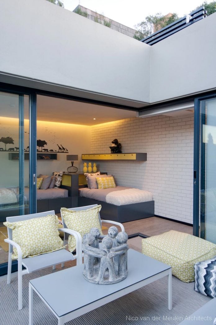 concrete-house-masterpiece-nico-van-der-meulen-architects-m-square-lifestyle-design-42