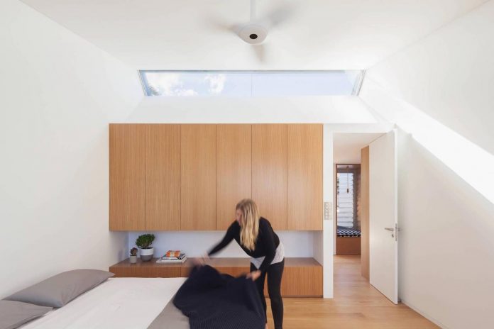 contemporary-bright-single-family-house-located-sydney-marston-architects-07