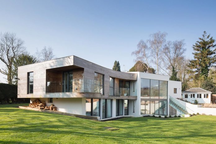 contemporary-highly-sustainable-energy-efficient-family-home-hampshire-witcher-crawford-01