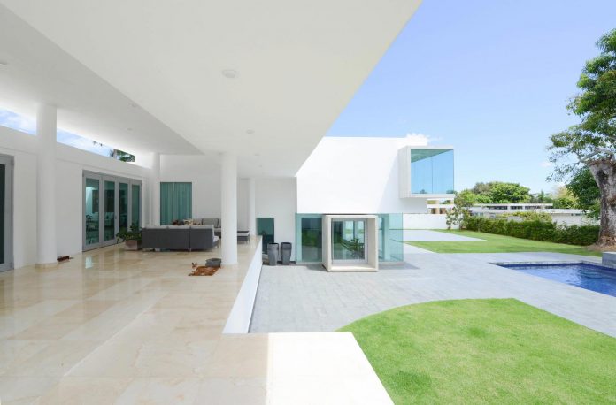 contemporary-huge-house-san-juan-diaz-paunetto-arquitectos-12