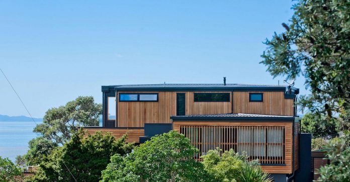 contemporary-rothesay-bay-residence-located-auckland-new-zealand-designed-creative-arch-01