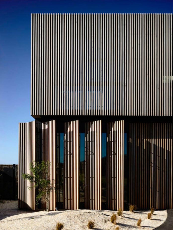 contemporary-torquay-house-victoria-australia-designed-wolveridge-architects-05