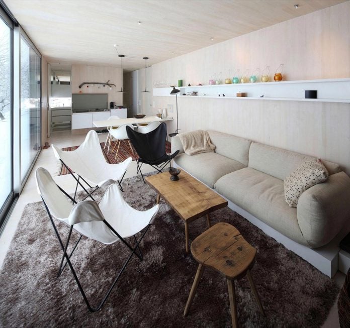 delugan-meissl-associated-architects-design-casa-invisibile-flexible-prefabricated-wood-structure-home-10