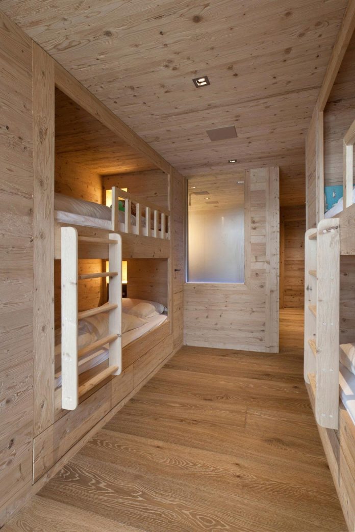 fairytale-mountain-wooden-apartment-rougemont-switzerland-plusdesign-15