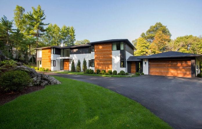 ledgewood-contemporary-new-england-style-home-lda-architecture-interiors-01