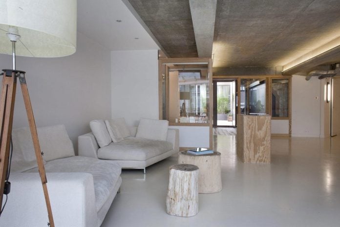 lk-contemporary-pale-colour-loft-paris-designed-olivier-chabaud-architectes-08
