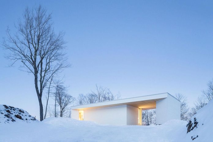 luminous-nook-residence-designed-mu-architecture-quebec-canada-15