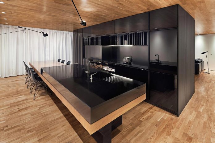 modern-city-loft-combine-black-white-natural-wood-designed-studio-mode-sofia-bulgaria-05