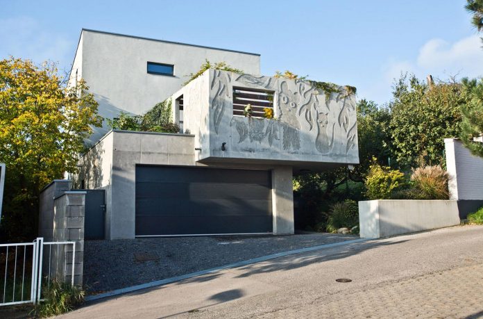 modern-concrete-villa-inga-designed-architekti-sebo-lichy-01