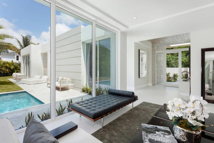 modern-single-family-house-located-delray-beach-florida-designed-ibi-designs-04