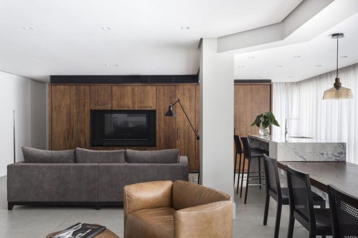 plaza-minimalist-apartment-designed-ambidestro-porto-alegre-brazil-03
