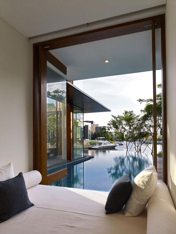 sophisticated-no-2-house-singapore-robert-greg-shand-architects-21