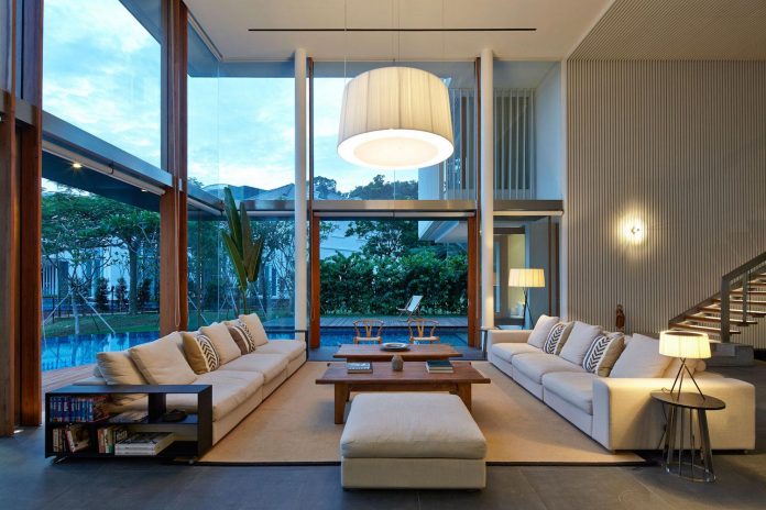 sophisticated-no-2-house-singapore-robert-greg-shand-architects-34