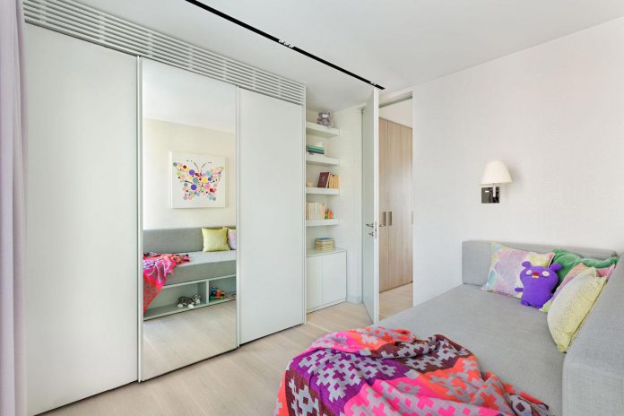 two-apartments-converted-360-penthouse-park-sofia-bulgaria-knof-design-10