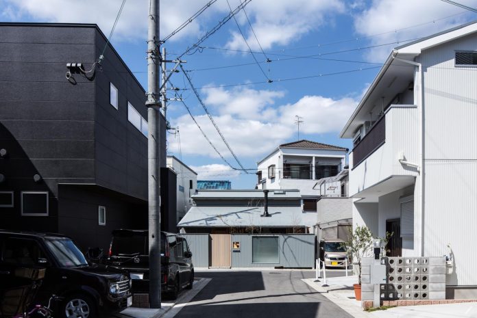 wooden-fence-house-four-mini-development-site-hitotomoritomoko-22