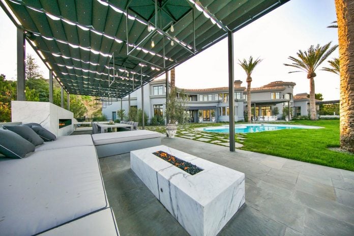 belgian-interior-designer-maxime-jacquet-designed-interiors-10000-square-foot-french-contemporary-property-beverly-hills-05