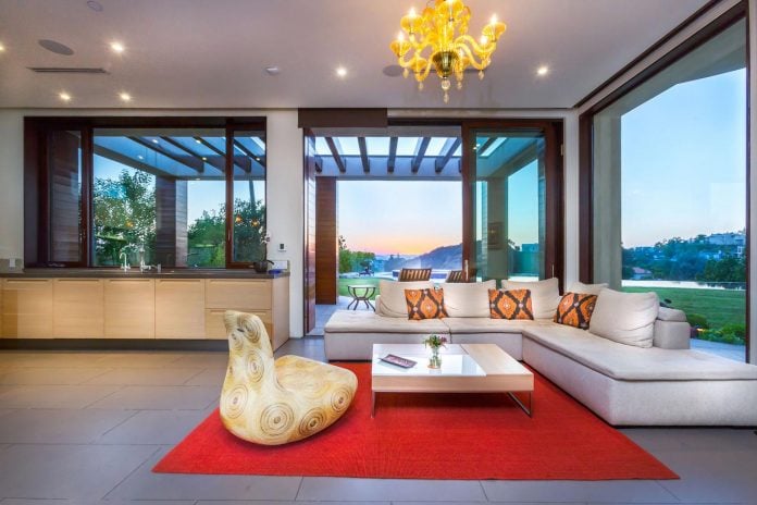 beverly-hills-contemporary-house-magnificent-270-degrees-green-view-sunset-breathtaking-11