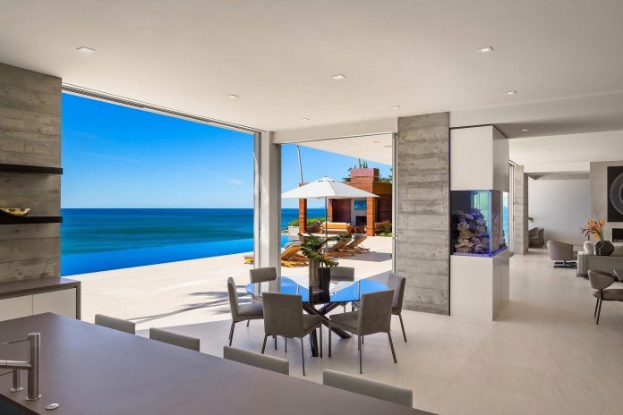 burdge-associates-design-stunning-contemporary-beach-home-malibu-awesome-sea-views-15