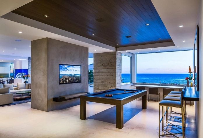 burdge-associates-design-stunning-contemporary-beach-home-malibu-awesome-sea-views-21