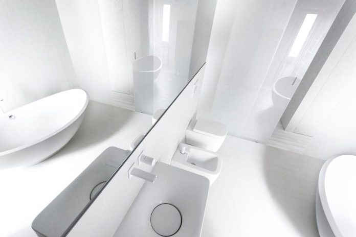 complete-white-casa-esse-designed-lda-imda-associated-architects-san-miniato-italy-15