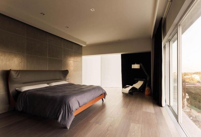 contemporary-apartment-designed-kababie-arquitectos-amplitude-sobriety-concept-design-10