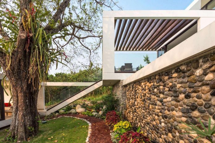 modern-eco-friendly-guazuma-home-located-tabasco-mexico-03