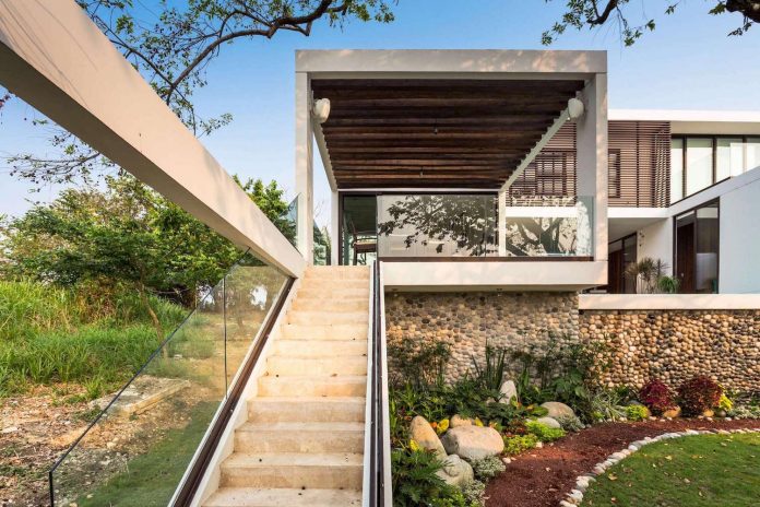 modern-eco-friendly-guazuma-home-located-tabasco-mexico-04