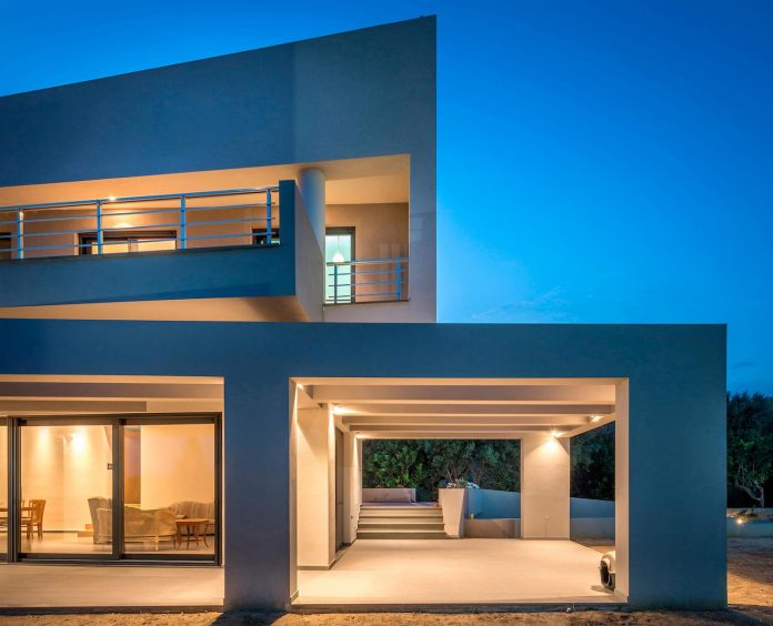 pentagonal-shaped-home-designed-barlas-architects-19