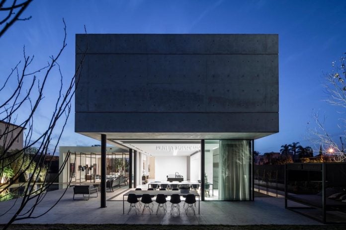 pitsou-kedem-architects-designed-s-house-concrete-home-modern-look-made-clean-lines-21