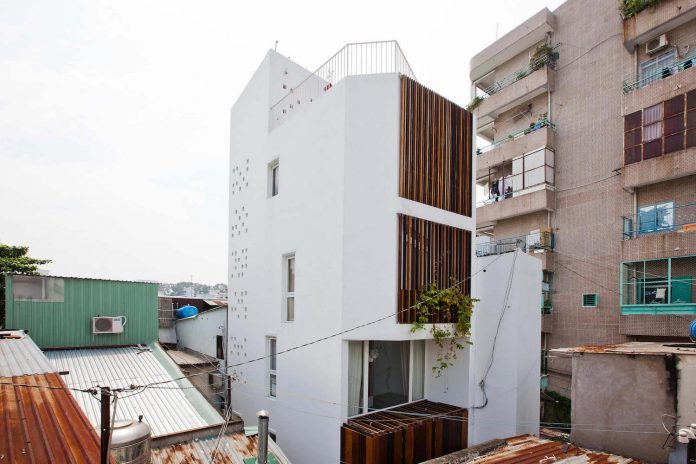 tiny-irregular-shaped-4m-wide-8m-deep-plot-home-ho-chi-minh-city-designed-mm-architects-05