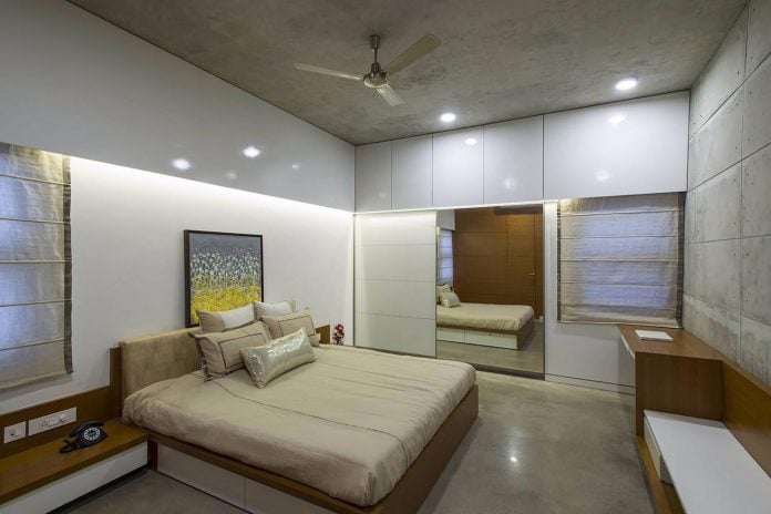 two-story-badri-residence-located-jayanagar-bangalore-designed-architecture-paradigm-17