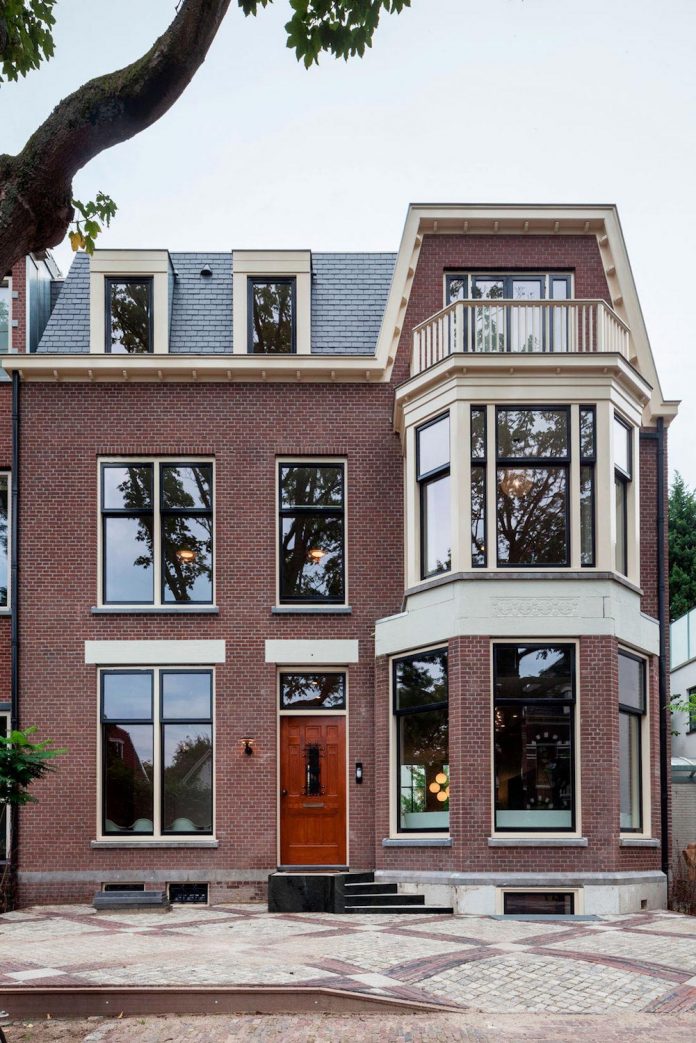 former-museum-kralingen-transformation-luxury-home-located-one-oldest-streets-rotterdam-06