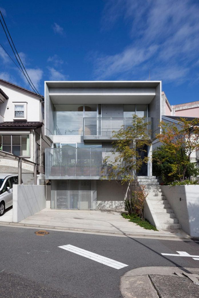 house-midorigaoka-triple-tiered-nine-twenty-two-meters-plot-land-tuck-garage-01