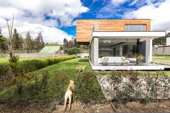 house-py-nice-big-vain-glazed-designed-modularq-arquitectura-02