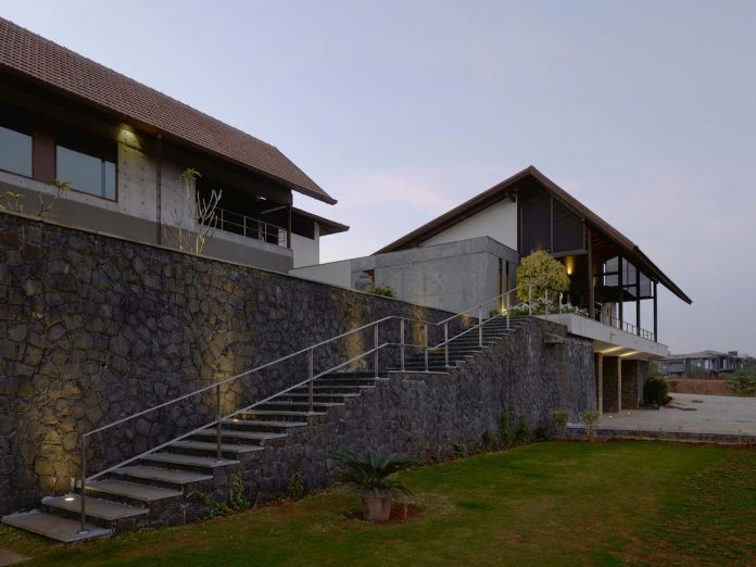 large-weekend-getaway-house-joint-family-consisting-three-smaller-villas-04