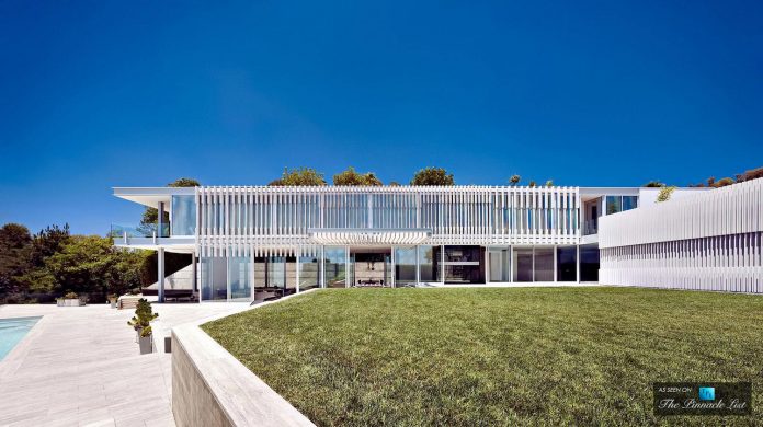 oberfeld-luxury-residence-clean-modern-10000-square-foot-home-emerges-containing-two-main-floors-03