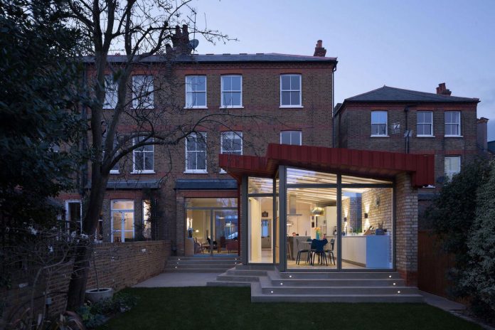 red-bricked-semi-detached-villa-belsize-park-north-london-18