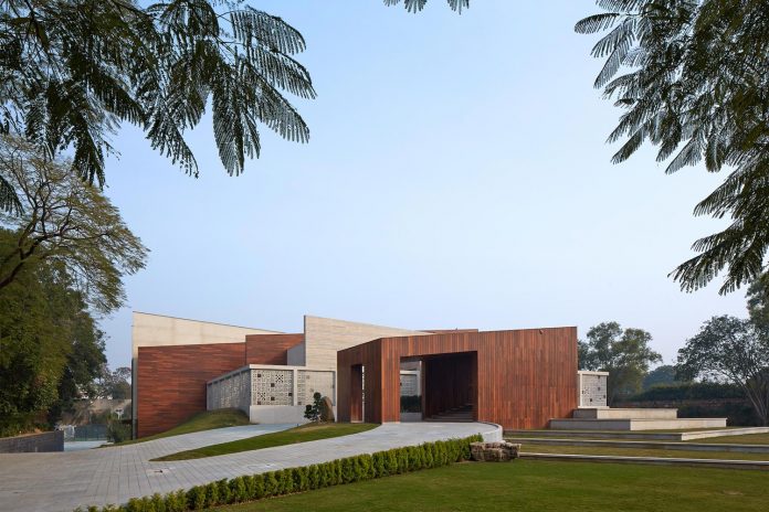 artisan-house-project-morphogenesis-looks-revive-re-establish-patronage-traditional-indian-artisanal-skills-01