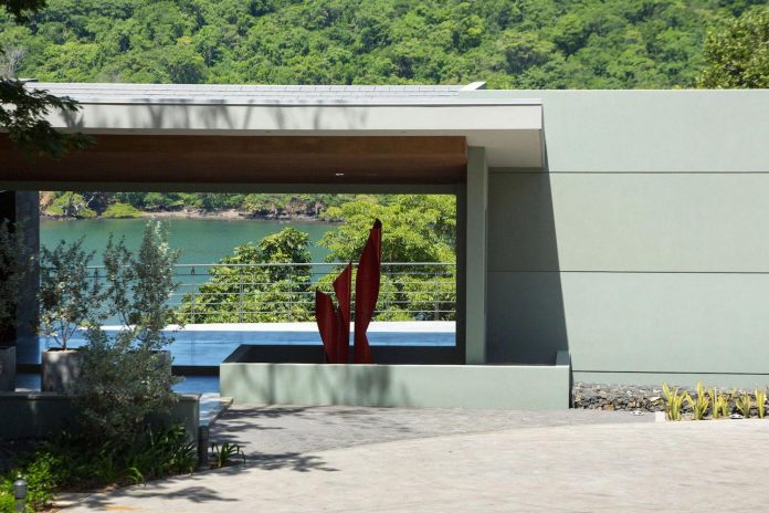 casa-magayon-sarco-architects-tropical-modern-luxury-home-peninsula-papagayo-luxury-resort-costa-rica-13