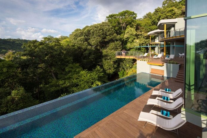casa-magayon-sarco-architects-tropical-modern-luxury-home-peninsula-papagayo-luxury-resort-costa-rica-14