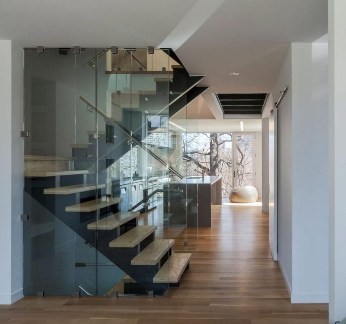 instar-house-minimalist-three-storey-wood-steel-structure-toronto-06