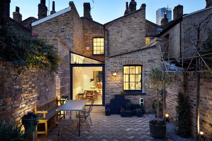 lambeth-marsh-house-conversion-creates-light-airy-space-because-contemporary-rear-side-extension-17