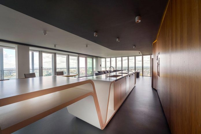 panoramic-view-rotterdam-cityscape-43rd-floor-huge-modern-apartment-11