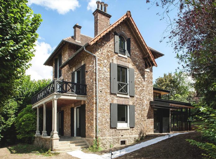 traditional-stone-house-gets-renovation-creation-modern-extension-ile-de-france-01