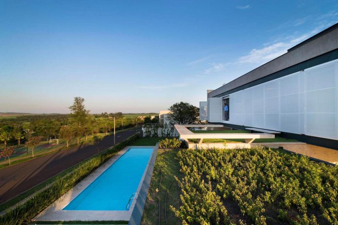 urbem-arquitetura-design-fmg-monte-alegre-house-brings-gardens-landscapes-interior-01