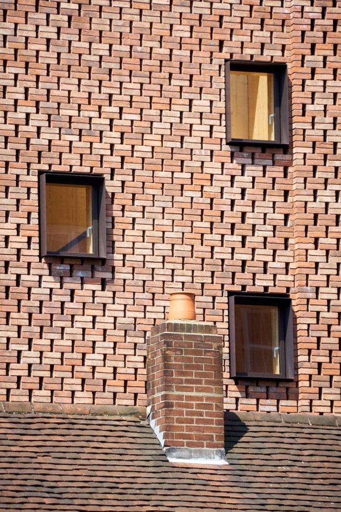 barretts-grove-brick-terraced-victorian-stand-alone-residence-06